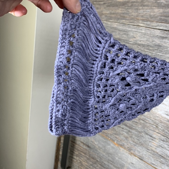 LINE Crocheted Wrap - Picture 3 of 5